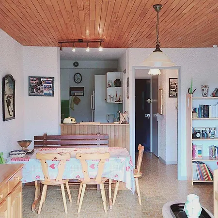 2 Pieces Avec Balcon Plein Sud, 6 Couchages, Parking Privatif, Proche Centre - Fr-1-689-132 Apartment